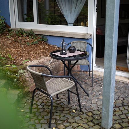 Best Stay Moderne Stadtwohnungen In Huenfeld - Kueche, Schlafsofa, Terrasse Oder Balkon Wlan Smart Tv Exterior foto